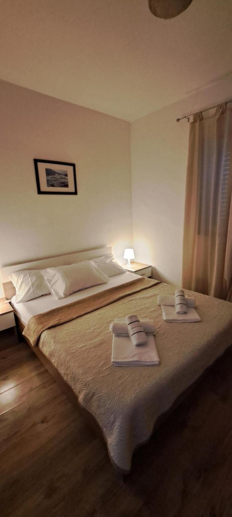 Apartments Becir Molunat Kültér fotó