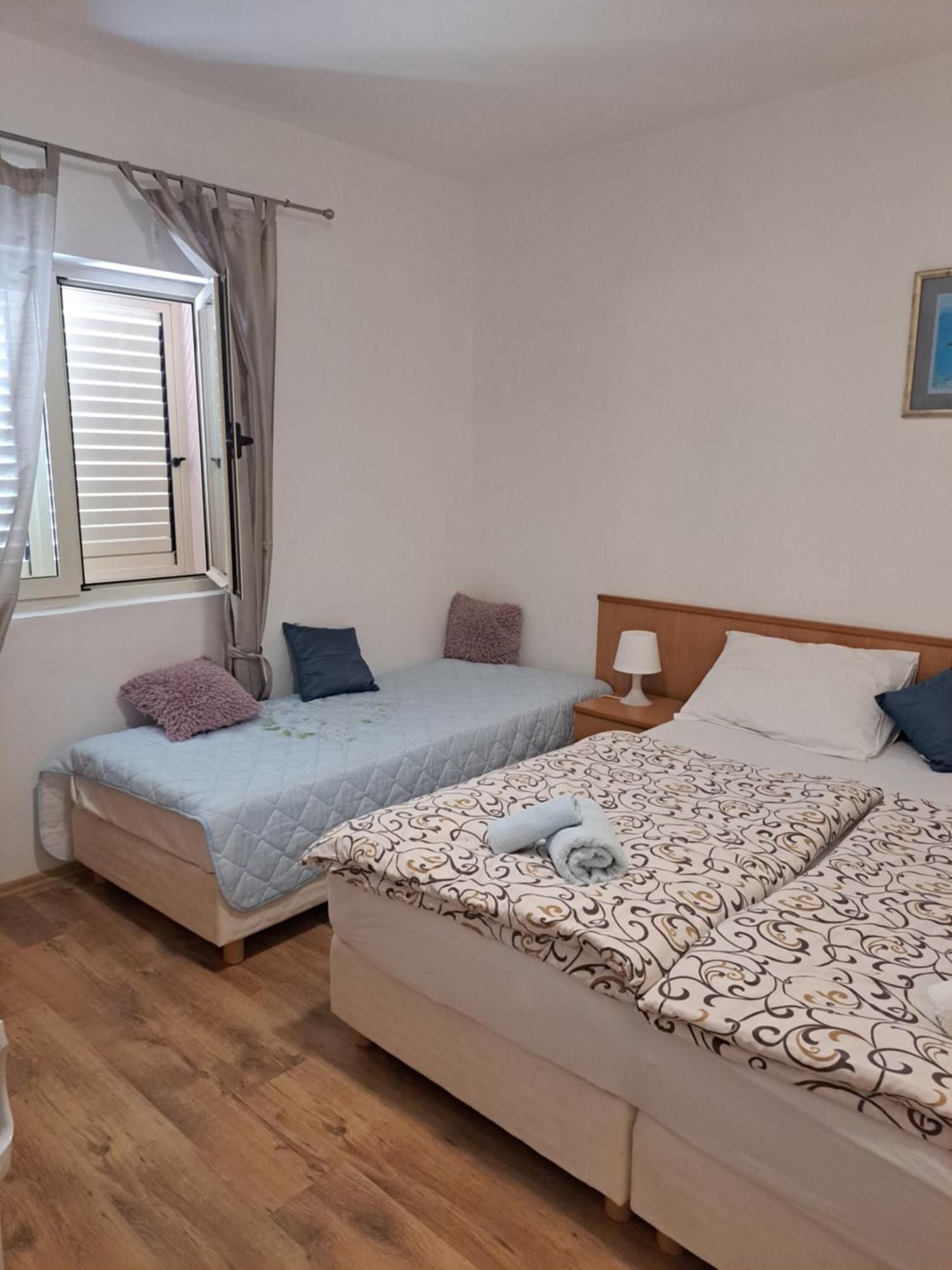 Apartments Becir Molunat Kültér fotó